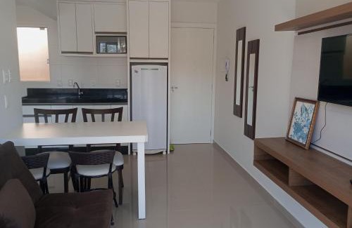 Pioneiros Apartamento | Ap moderno cerca de la Rueda Gigante de BC MBH0601