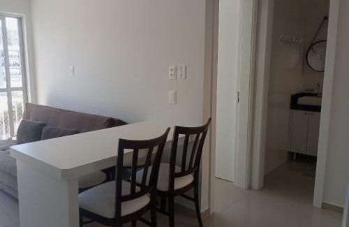 Pioneiros Apartamento | Ap moderno cerca de la Rueda Gigante de BC MBH0601