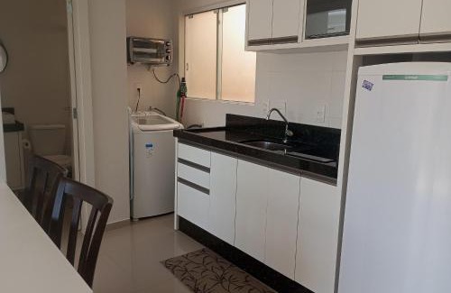 Pioneiros Apartamento | Ap moderno cerca de la Rueda Gigante de BC MBH0601