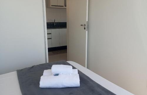 Pioneiros Apartamento | Ap moderno cerca de la Rueda Gigante de BC MBH0601