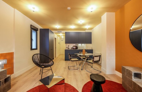 Puerta del Angel Apartamento | Moderno apartamento cerca del Palacio Real 06