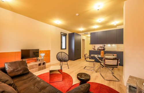 Puerta del Angel Apartamento | Moderno apartamento cerca del Palacio Real 06