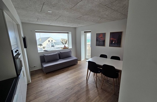 Streymoy Apartamento | Modern Apartment Overlooking Tórshavn Skyline
