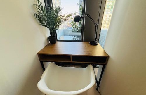 Kaisermuhlen Apartamento | Modern apartment overlooking the skyline & Danube