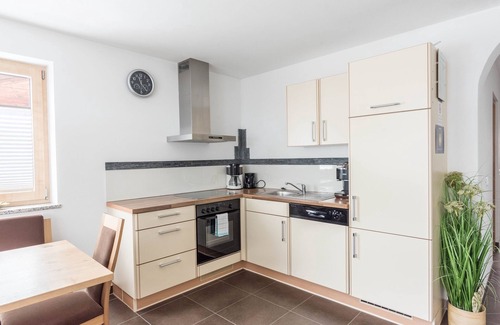 Rio Bianco Apartamento | Moderno apartamento "Reider" con vistas a la montaña, Wi-Fi y balcón