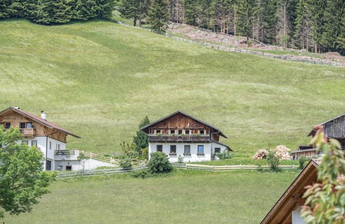 Rio Bianco Apartamento | Moderno apartamento "Reider" con vistas a la montaña, Wi-Fi y balcón