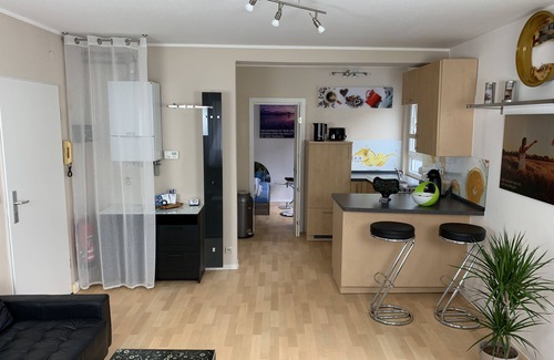 Heidingsfeld Apartamento | Apartamento moderno Terraza | WLAN | Heidingsfeld