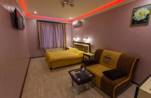 Kosuv Stary Apartamento | Modern apartment on Akademika Sakharova 27a