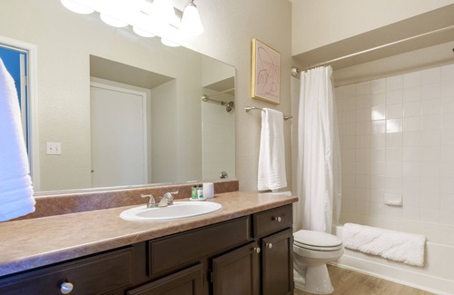 Rhodes Ranch Apartamento | Modern Apartment in Prime Location (ID6172X20)