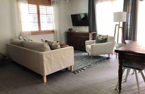 Lauterbrunnen Casa | Modern Apartment With Parking & Great Amenities
