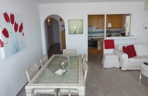 Ses Rotes Velles Apartamento | Apartamento moderno con piscina compartida, wifi, aire acondicionado y vistas al mar en Santa Ponsa