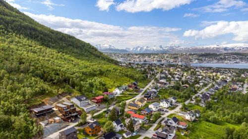 Tromsdalen Apartamento | Modern apartment with a view and parking
