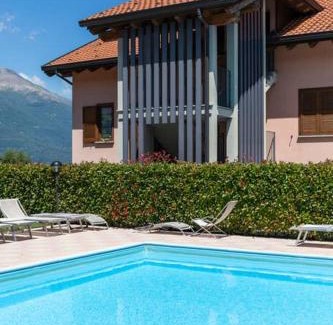 Bonzeno Apartamento | Modern apartment with balcony-garage-and pool