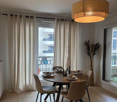 Zone d'amenagement concerte des Docks Apartamento | Modern apartment with terrace