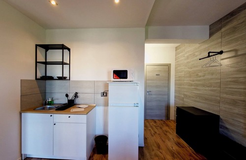 Monte Po-Nesima-San Leone-Rapisardi Casa | Modern apartment with private kitchen, near hospital, fairgrounds and highway
