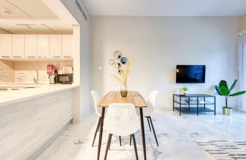 Dubai World Central Apartamento | Modern Apt In Dubai South