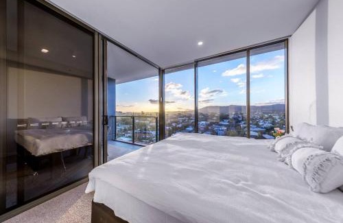 Toowong Apartamento | Modern APT in Toowong with Mountain View