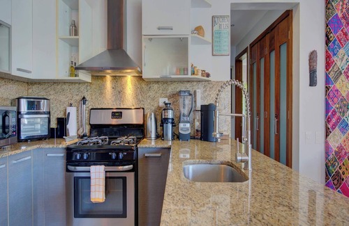 Punta Cana Village Apartamento | Modern & Artsy 3rd-Floor Penthouse w 600sqft Rooftop Terrace, Sleeps 6