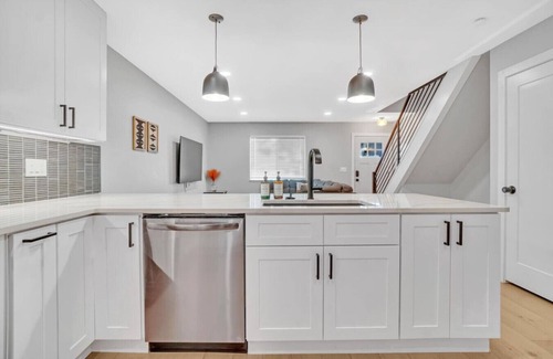 Scenic Heights Casa | Modern Arvada Duplex | Close to Denver & Old Town