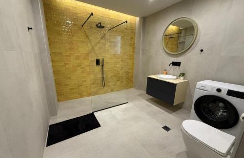 Kerameikos Apartamento | Modern Athenian Escape Walk to Metro & Acropolis
