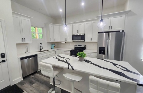 Sylvan Hills Apartamento | Modern ATL 3BR Duplex Retreat