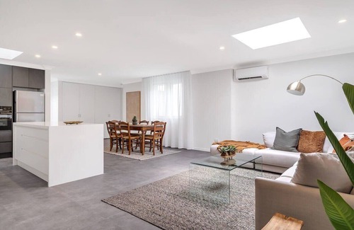 Balmain Apartamento | Modern Balmain Abode