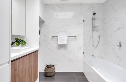 Balmain Apartamento | Modern Balmain Abode