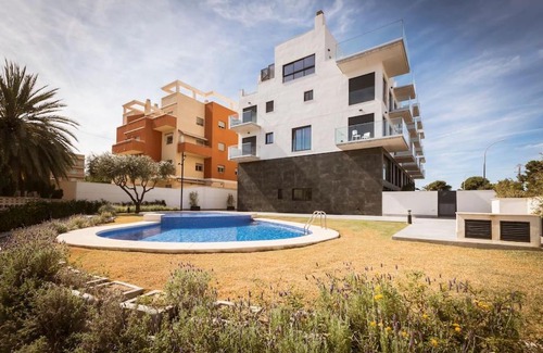 Muchamiel Apartamento | Modern beach apartment Muchavista