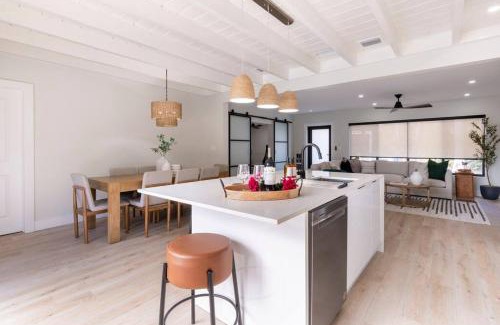 Singer Island Casa | Modern Beach Home, Family Friendly, Heated Pool