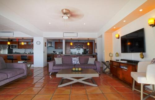 Amapas Apartamento | Modern Beachfront - Casa Caballito del Mar