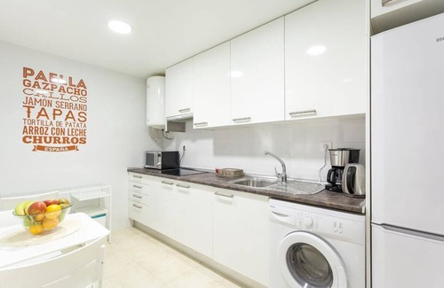 Centro Apartamento | Modern & Beautiful Apt. Historic District - Sol