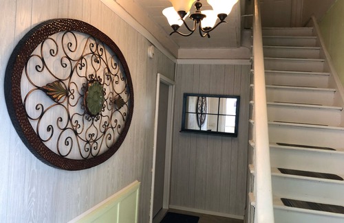 Schenectady Apartamento | Cuartos modernos-bohemios - Cama King