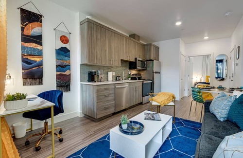 King Apartamento | Modern & Bright Studio, Fast WiFi, Walkable to NE Portland Neighborhoods, Alberta Arts/Williams District