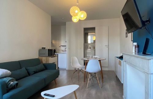 Saint-Lazare Apartamento | Modern & Bright T2 Two Steps from the Old Port!