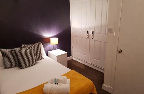 Bonnington Apartamento | Modern Broughton Apartment - Walk to City Centre and St James Quarter