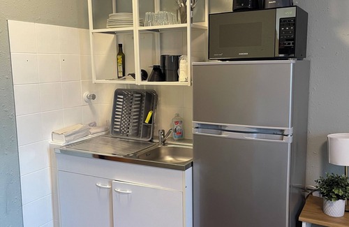Tannenbusch Apartamento | Modern business and travel apartment with kitchenette