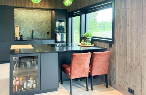 Lierne Casa | Modern Cabin By The Lake In Kvelia
