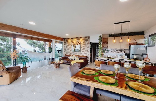 El Palmar Casa | CABAÑAS EN PANAMA ALTOS DEL MARÍA PARA 19 personas exclusivo de lujo y único