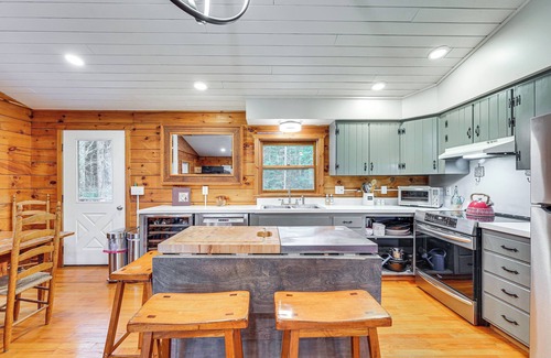 Lake Placid Cabina | Modern Cabin in Lake Placid w/ Mountain Views!