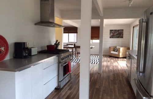 Flagstaff Cabina | Chalet moderno en el Pines - Continental Country Club