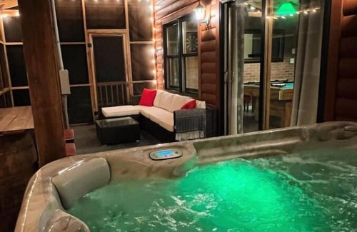 Fairview Cabina | Modern cabin, minutes from downtown Asheville & Biltmore