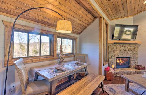 Tuckasegee Casa | Modern Cabin with Deck, Grill and Chinquapin Amenities
