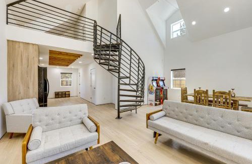 Big Bear Casa | Modern Cabin with Hot Tub 5 Mi to Big Bear Lake!