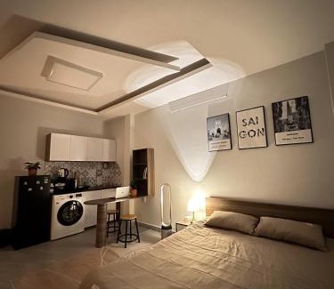 Nguyen Thai Binh Apartamento | Modern Calmette Home - Central HCMC Comfort & Convenience