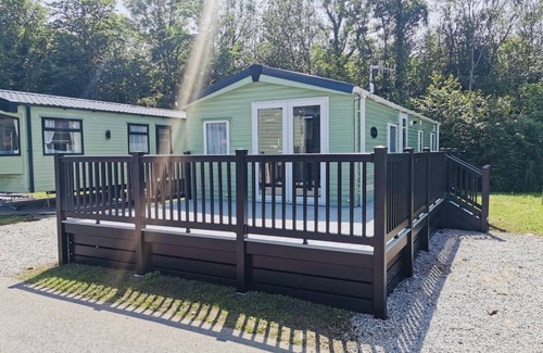 Warton Casa | Moderno-Caravana-Baño Privado-Vista al Lago