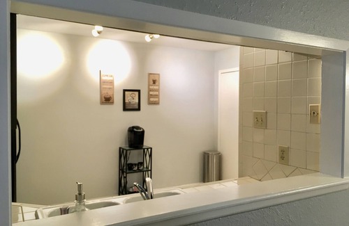 Wetmore Condominio | Condominio moderno ubicado en el centro con piscina para 6+