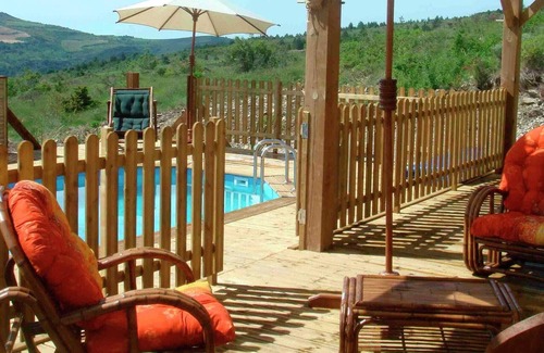 Roquetaillade Chalet De Esquí | Chalet moderno en Roquetaillade con piscina