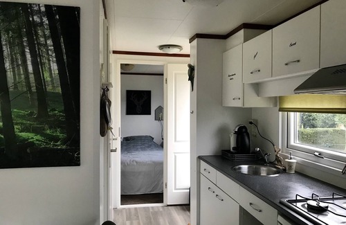 Tzummarum Chalet De Esquí | Chalet moderno amueblado con horno, cerca del mar de Wadden