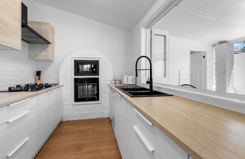 Wallsend Casa | Modern Character Filled Cottage
