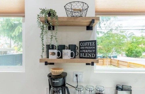 Concord Casa | Modern Charm/Large families and friend groups
